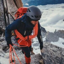 Mammut Skywalker 3.0 Rock Climbing Helmet -Outdoor Essentials Shop 0c7b693a 5e8c 4222 b913 e559b2443c0f pj0189 1