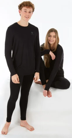 Essentials Unisex Ski/Snowboard Thermal Top -Outdoor Essentials Shop 0e09038d 20ad 4e3c bc1d 8e901b0dc4b3Hyka Men Woman 32