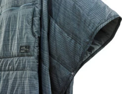 Thermarest Honcho Poncho Hooded Thermal Camping Blanket -Outdoor Essentials Shop 11417 thermarest honchoponcho bluewoven snap