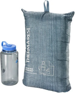 Thermarest Honcho Poncho Hooded Thermal Camping Blanket -Outdoor Essentials Shop 11417 thermarest honchoponcho bluewoven ssack