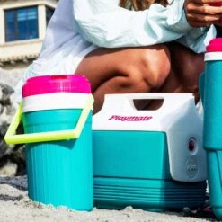 Igloo Retro Playmate Mini Personal Lunch Cool Box -Outdoor Essentials Shop 18da7900 8028 4c8f 9541 552aaafc38b0 jjet1243