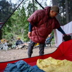 Thermarest Honcho Poncho Down Hooded Camping Blanket -Outdoor Essentials Shop 2022 cascade summer carcamp washington rinckenberger 1952