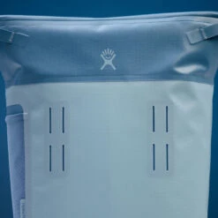 Hydro Flask Day Escape Soft Cooler Pack Insulated Backpack -Outdoor Essentials Shop 20Lcooler3