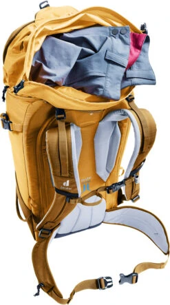 Deuter Freerider Pro 34+ Ski/Snowboard Backpack 22 Deuter Freerider Pro 34+ Ski/Snowboard Backpack -Outdoor Essentials Shop 3303522 6611 FreeriderPro34plus almond cinnamon D 04