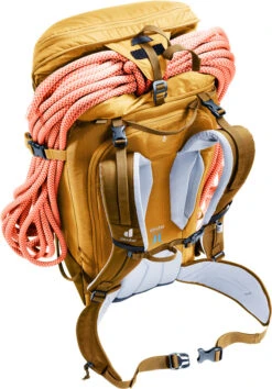 Deuter Freerider Pro 34+ Ski/Snowboard Backpack 34 Deuter Freerider Pro 34+ Ski/Snowboard Backpack -Outdoor Essentials Shop 3303522 6611 FreeriderPro34plus almond cinnamon D 18