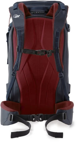 Lowe Alpine Revolt Snowboard & Skiing Backpack -Outdoor Essentials Shop 4 FMQ 26 NA 25 Revolt 25 Navy Back AW20