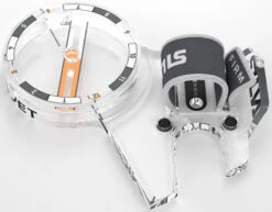 Silva Arc Jet S Right Orienteering Thumb Compass -Outdoor Essentials Shop 6434c616 ba28 4202 8d9c 8e051f3b9936 arc jet s left 37895 38017 38018 detail 2