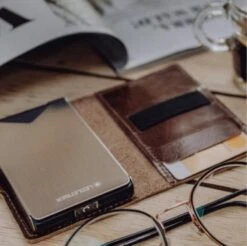 Ledlenser Lite Wallet Leather Travel Case/LED Torch -Outdoor Essentials Shop 800e39af c357 41fa a5cb a37d3d5ad70c VB3