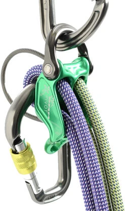 DMM Pivot Rock Climbing Belay Device -Outdoor Essentials Shop 9627853a c940 40e3 88b0 843b464b01ff 86ce71bc fe72 4f87 8ee0 a8f858fb475cpivotguidemode