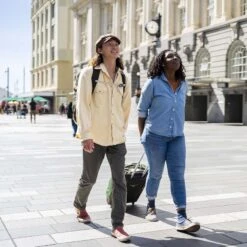 Osprey Daylite Carry-On Wheeled Duffel/Suitcase -Outdoor Essentials Shop F23 DayliteCOWhldDuffel40GreenCanopy GreenCreek 10005252 LiCui Exp 5 15 25 6copy