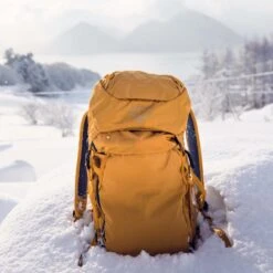 Osprey Soelden Technical Snow/Ski Backpack -Outdoor Essentials Shop F23 Soelden42ArtisanYellow 10004570 TomKlocker 3copy