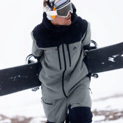 Jones Mountain Surf Waterproof Parka Jacket -Outdoor Essentials Shop Highres Jones 22 23 TechnicalApparel J.23.JKM .MTS 2copy