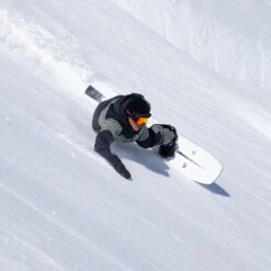 Jones Mountain Surf Waterproof Parka Jacket -Outdoor Essentials Shop Highres Jones 22 23 TechnicalApparel J.23.JKM .MTS 3copy