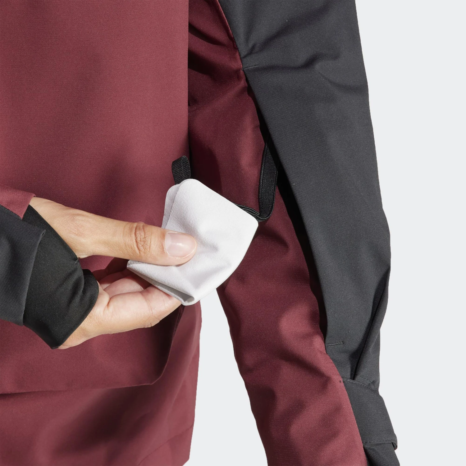 Adidas TERREX Xperior 2L Women's Ski/Snowboard Anorak 9 Adidas TERREX Xperior 2L Women's Ski/Snowboard Anorak - Image 7