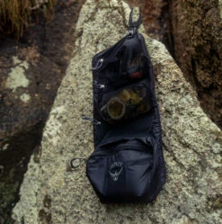 Osprey Ultralight Padded Organiser Travel Bag -Outdoor Essentials Shop S23 ULPadded Organizer 3