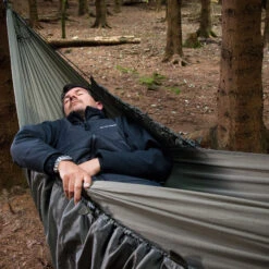 SNUGPAK Hammock Under Blanket Thermal Hammock Underquilt -Outdoor Essentials Shop Snugpak lifestyle 562