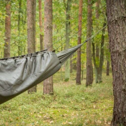 SNUGPAK Hammock Under Blanket Thermal Hammock Underquilt -Outdoor Essentials Shop Snugpak lifestyle 585