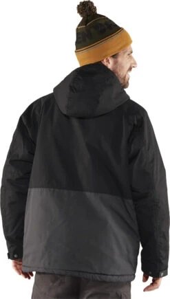 Fjallraven Vardag Lite Padded Insulated Jacket -Outdoor Essentials Shop Vardag Lite Padded Jacket M 84128 550 030 D MODEL FJRcopy