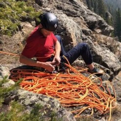 Black Diamond Vision Rock Climbing Helmet -Outdoor Essentials Shop black diamond vision MIPS 009