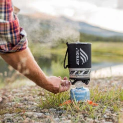 Jetboil MicroMo Compact Hiking Stove 17 Jetboil MicroMo Compact Hiking Stove -Outdoor Essentials Shop d81646b8 89b0 428e a449 3ffbd8252f711090950 insitu05