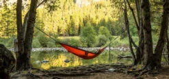 ENO SingleNest Lightweight Hammock -Outdoor Essentials Shop f5c4c98d bb94 4d2c abed 3b68e07d0d03SingleNest Product Gallery 4