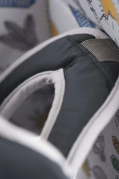 Vamoose V2 Child Carrier Backpack -Outdoor Essentials Shop fc810621 1b13 44e1 8600 e3638e92fc65114438 Detail 8