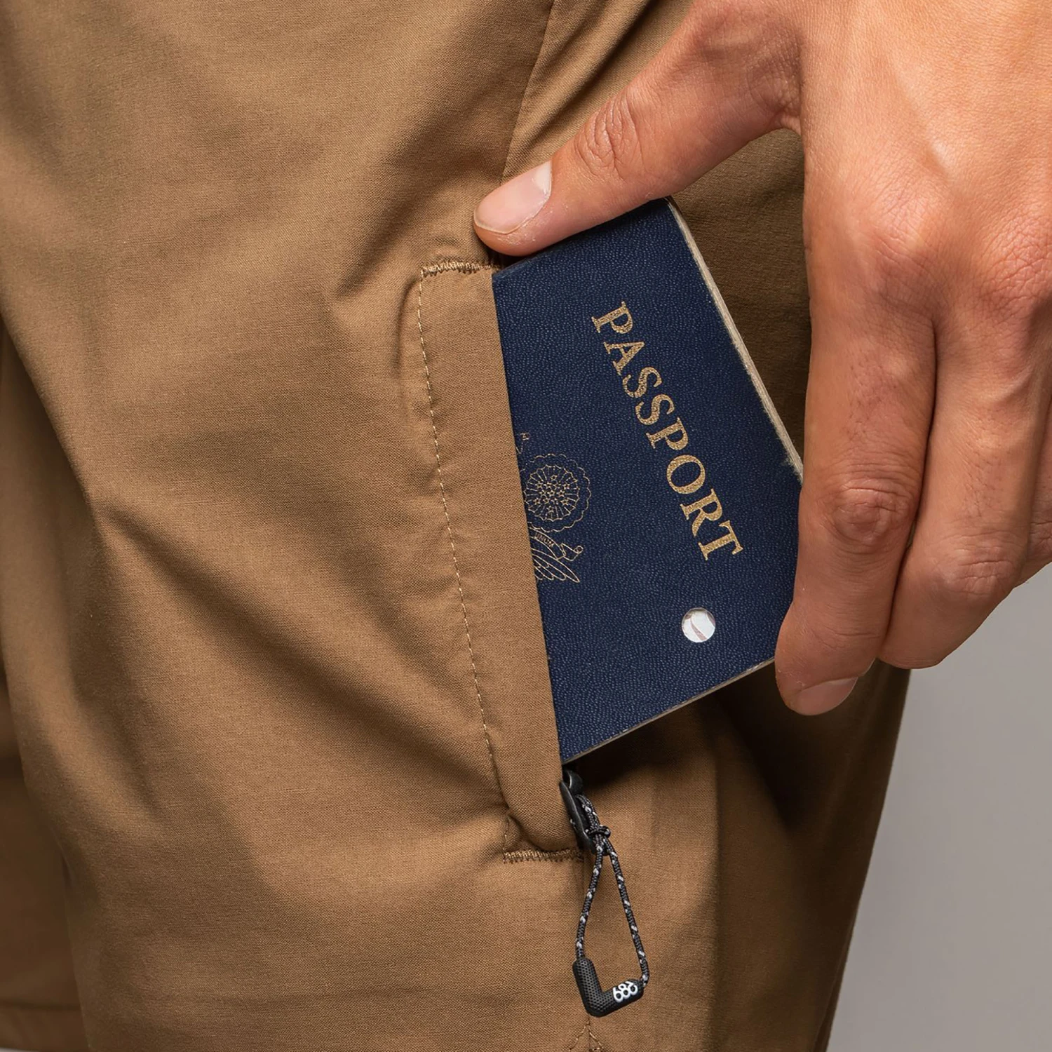 686 Everywhere Featherlight Men's Hiking Chino Shorts 8 686 Everywhere Featherlight Men's Hiking Chino Shorts - Image 6