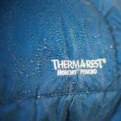 Thermarest Honcho Poncho Hooded Thermal Camping Blanket -Outdoor Essentials Shop gg2130 1