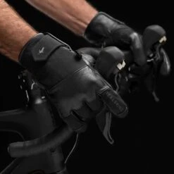Sealskinz Waterproof Cold Weather Fusion Control Glove -Outdoor Essentials Shop gpa0k100