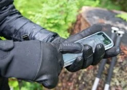 Sealskinz Waterproof Cold Weather Fusion Control Glove -Outdoor Essentials Shop gpa0k105