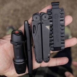 Leatherman Wave Plus Pocket Multi Tool + Sheath -Outdoor Essentials Shop jjet0743