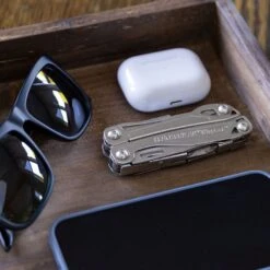 Leatherman Wingman Pocket Multitool & Sheath -Outdoor Essentials Shop jjet0770