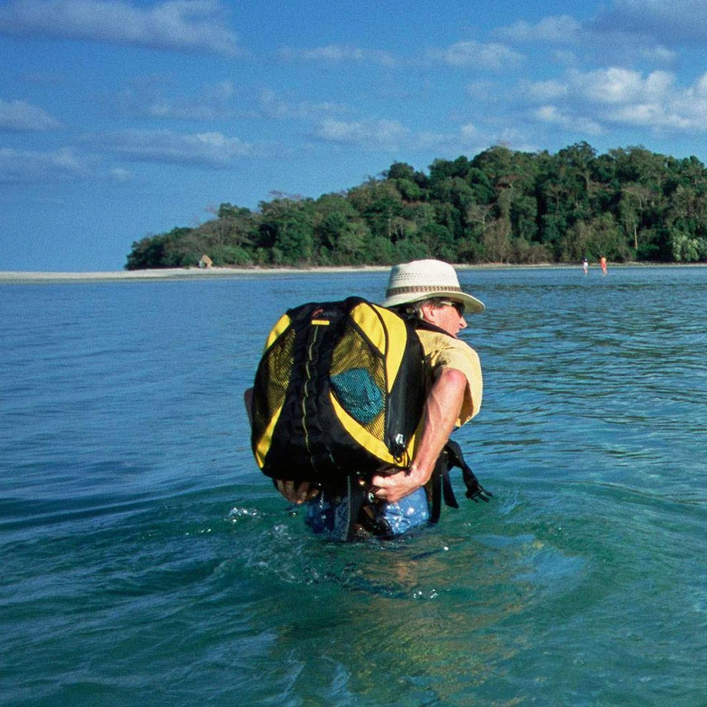 Lowepro DryZone 200 Waterproof 20L Camera Photography Backpack 10 Lowepro DryZone 200 Waterproof 20L Camera Photography Backpack - Image 8