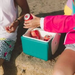 Igloo Retro Playmate Mini Personal Lunch Cool Box -Outdoor Essentials Shop jjet1221