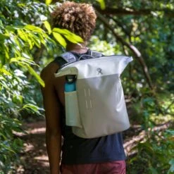 Hydro Flask Day Escape Soft Cooler Pack Insulated Backpack -Outdoor Essentials Shop jjet13165