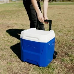 Igloo Laguna Roller 14 Wheeled Camping Cool Box -Outdoor Essentials Shop oofg0446k