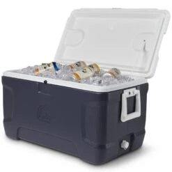 Igloo Maxcold 70 Camping Cool Box -Outdoor Essentials Shop oofg0619l