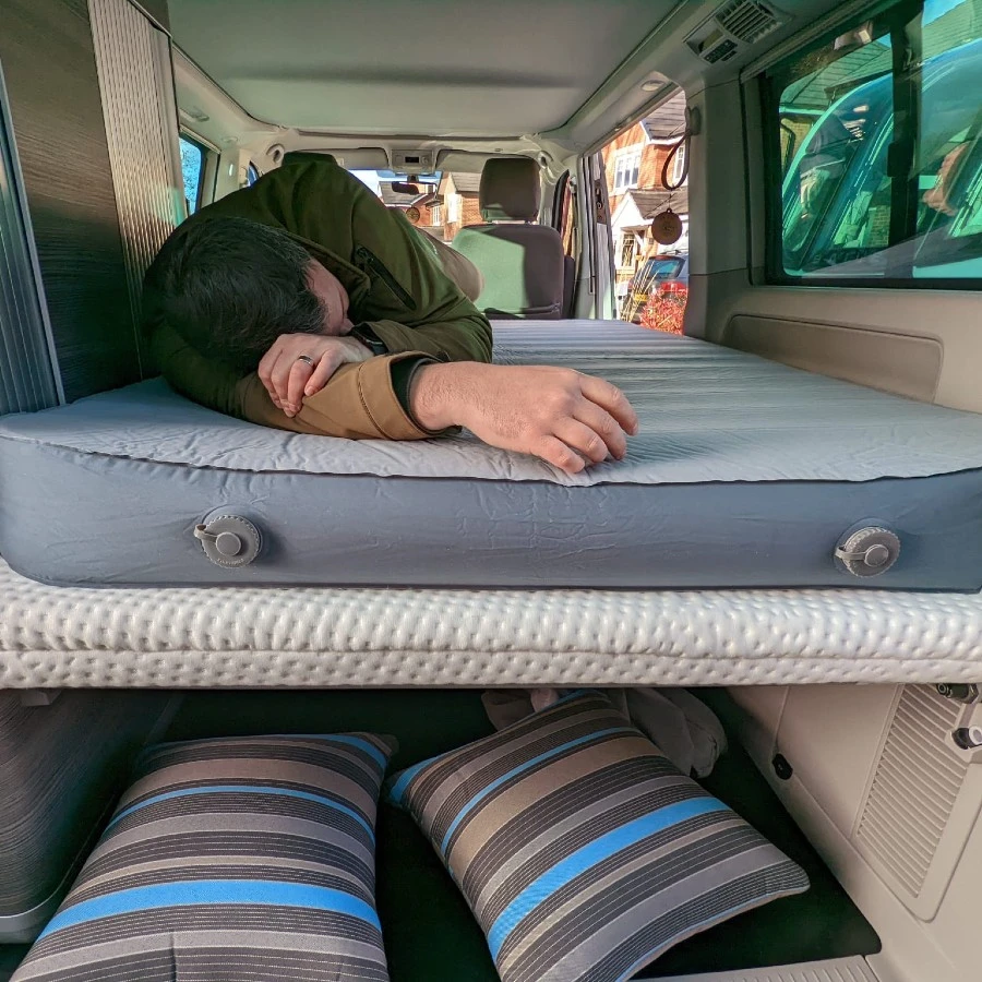 Vango California Rock & Roll Inflatable Sleeping Mat 10 Vango California Rock & Roll Inflatable Sleeping Mat - Image 8