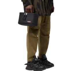 Eastpak Oval Lunch Picnic Cooler -Outdoor Essentials Shop t4520