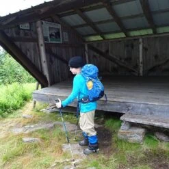 Deuter Climber 22 Children's Backpack -Outdoor Essentials Shop uy754