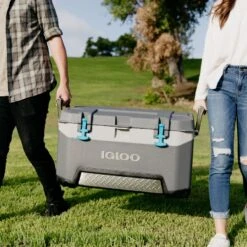 Igloo BMX 72 Heavy Duty Cool Box -Outdoor Essentials Shop zder446