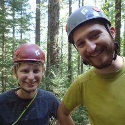 Black Diamond Half Dome Rock Climbing Helmet -Outdoor Essentials Shop zllo1241 1