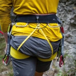 Black Diamond Zone Rock Climbing Harness -Outdoor Essentials Shop zllo1302