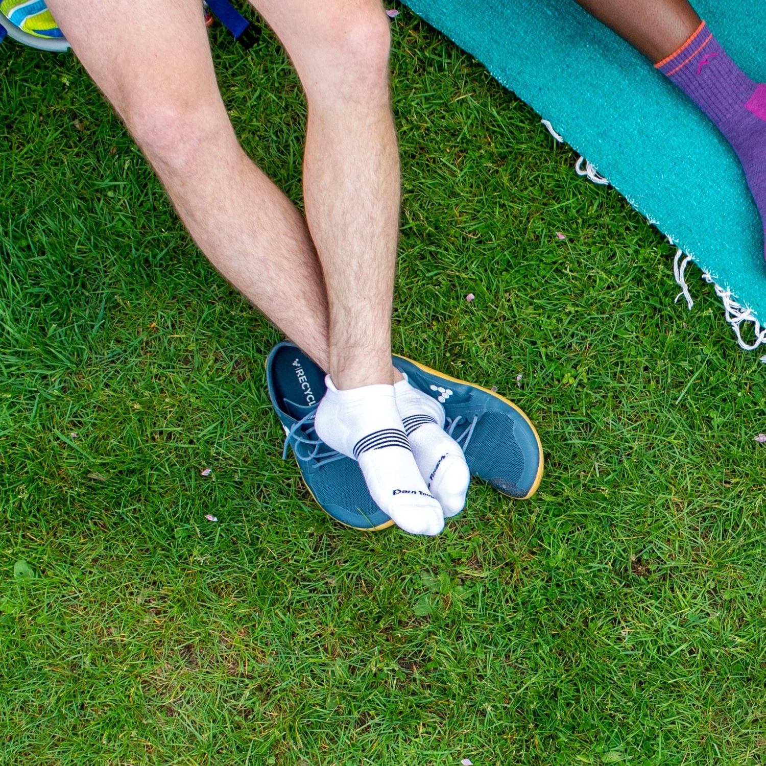 Darn Tough Element No Show Tab Women's Running Socks 9 Darn Tough Element No Show Tab Women's Running Socks - Image 7